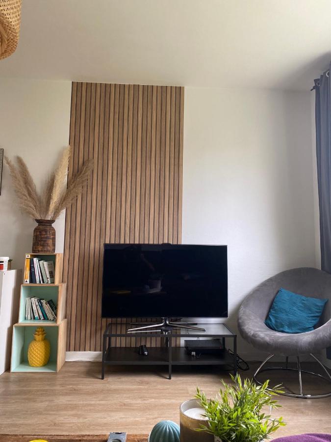Superbe Appartement Au Calme Avec Parking Gratuit. Mérignac Exterior foto
